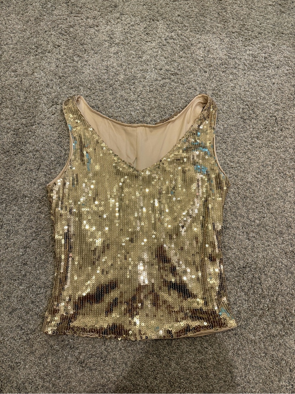 cute gold top size small